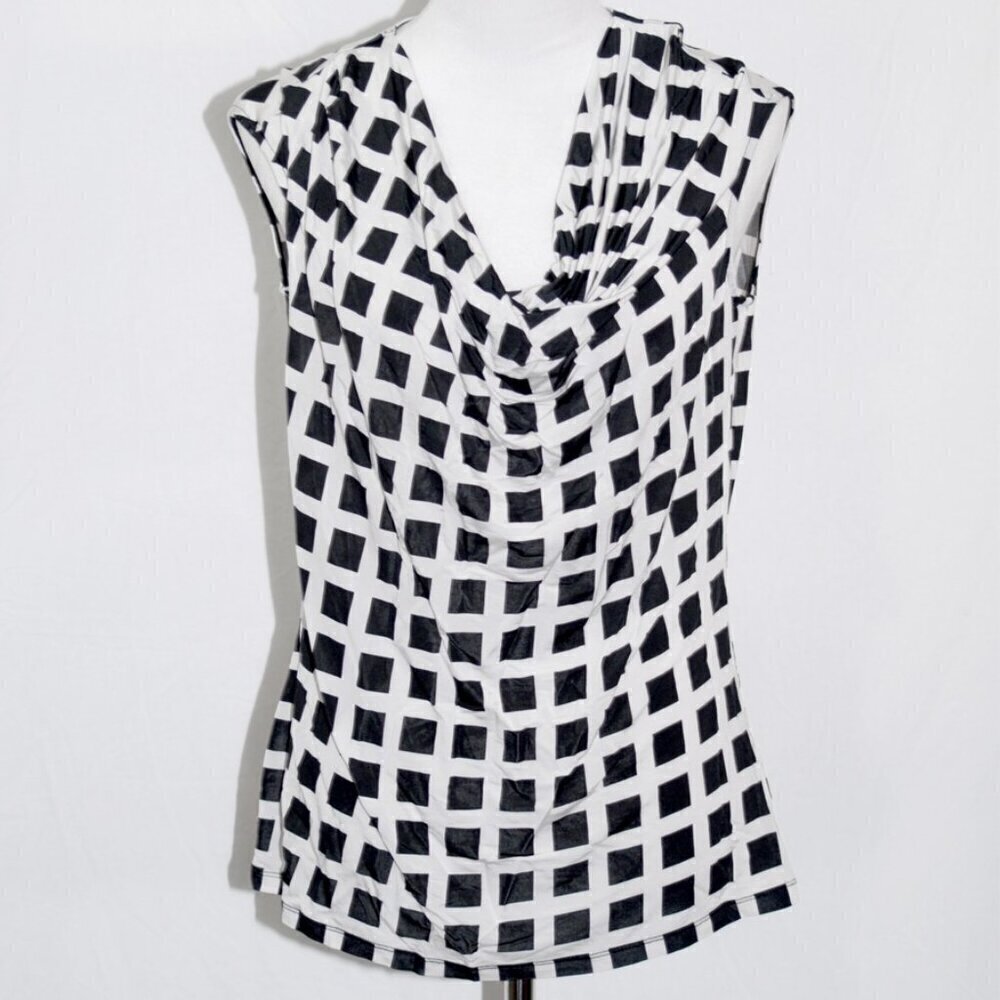 EUC  Petite Large Worthington Womens Checkered Top Black and White Shirt